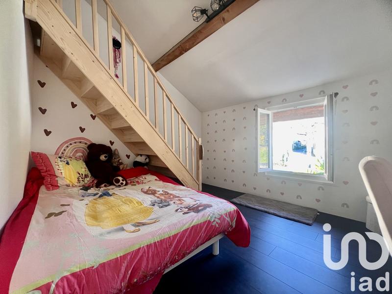 Maison - 92 m² - 5 pièces