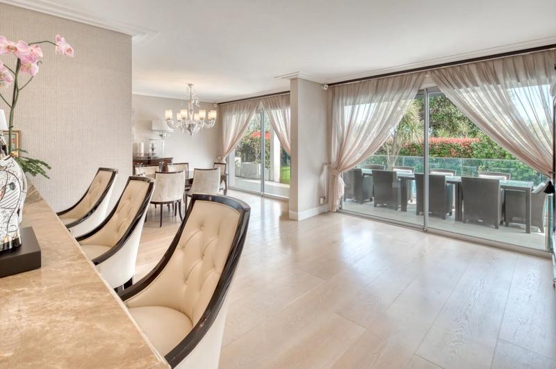 Appartement - 445 m² - 10 pièces