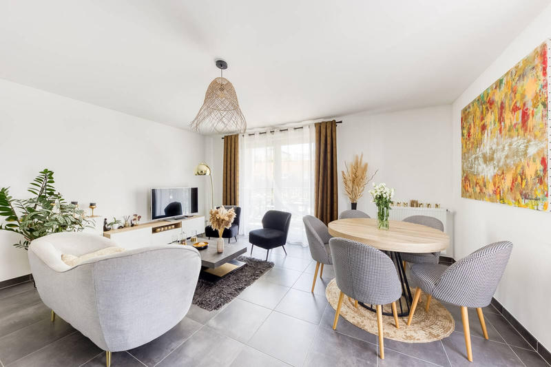 Appartement - 79 m² - 4 pièces