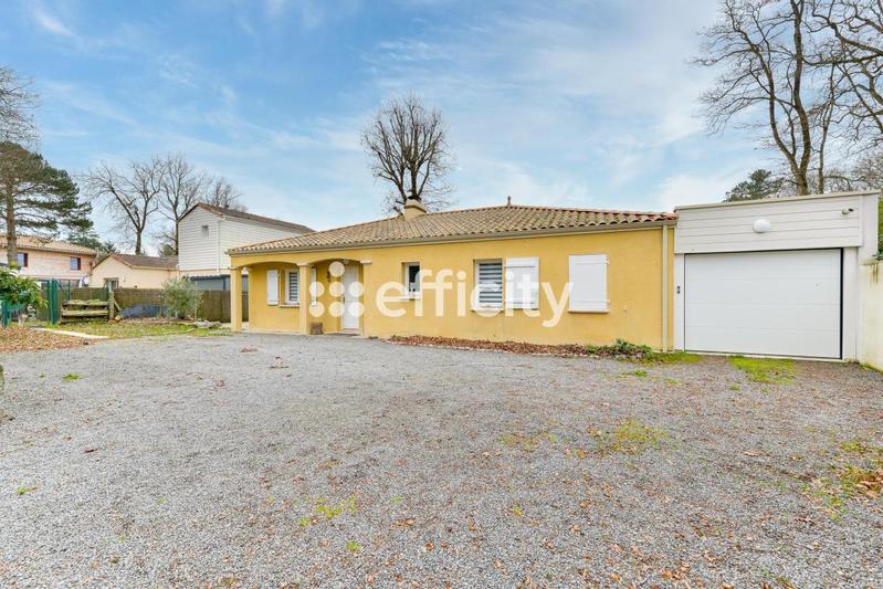 Maison - 100 m² - 4 pièces