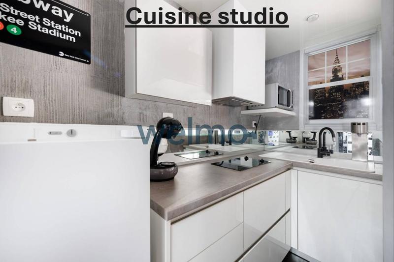 Maison - 300 m² - 14 pièces