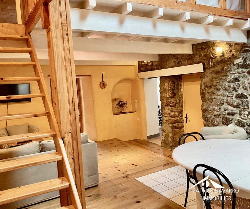 Maison de village - 87 m² - 4 pièces