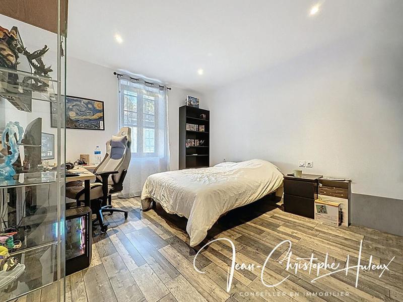 Maison - 92 m² - 4 pièces