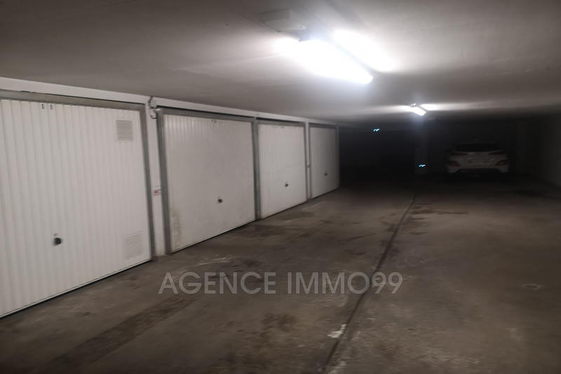 Parking / Garage - 14 m²