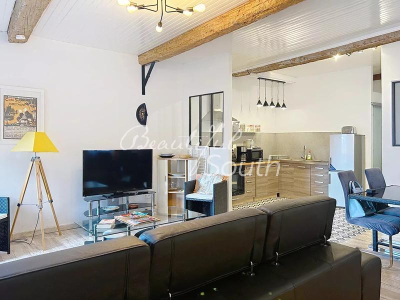 Maison de village - 254 m² - 6 pièces