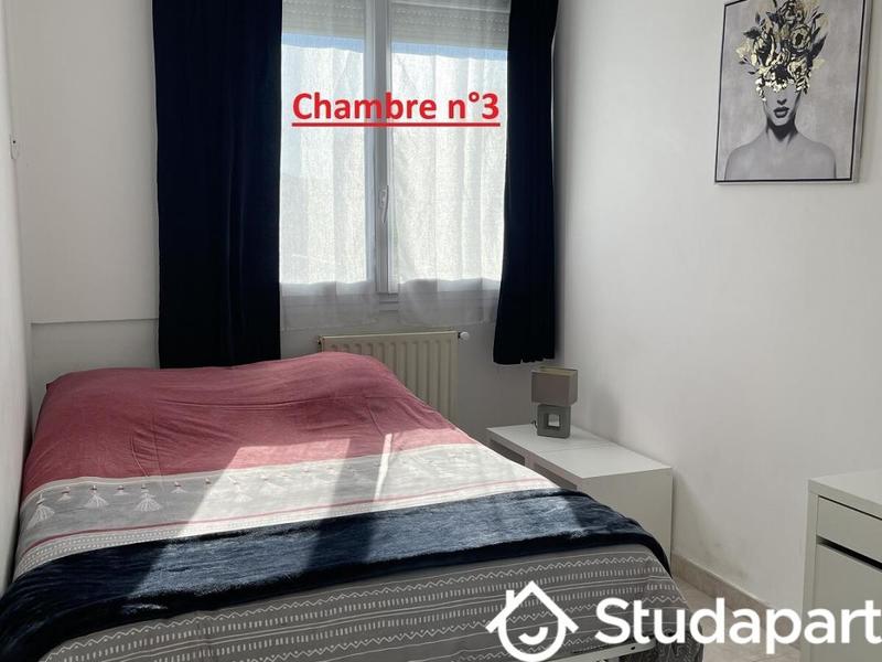 Chambre - 10 m² - 1 pièce