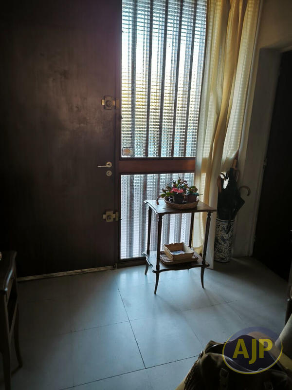 Maison - 180 m² - 6 pièces