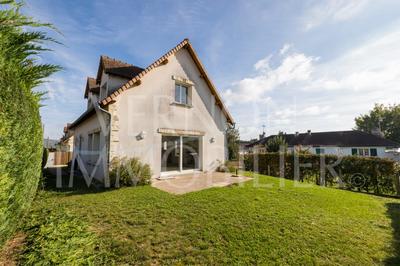 Maison - 107 m² - 3 pièces