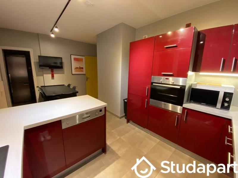 Chambre - 11 m² - 1 pièce