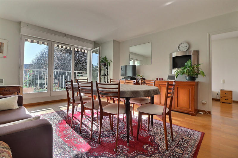 Appartement - 80 m² - 4 pièces