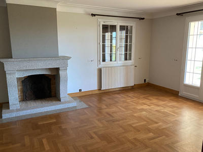 Maison - 160 m² - 7 pièces