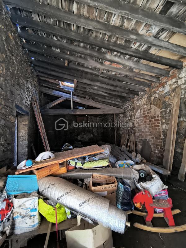 Grange - 250 m² - 5 pièces