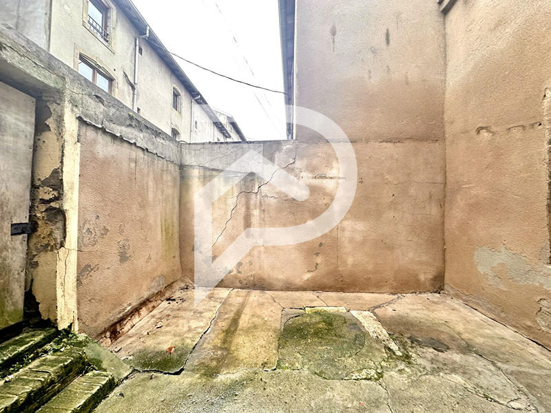 Immeuble - 5 pièces