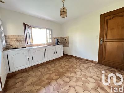 Maison - 198 m² - 8 pièces