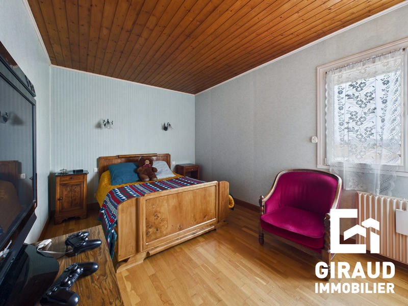 Maison - 113 m² - 7 pièces