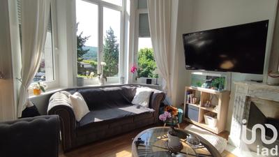 Maison - 208 m² - 9 pièces