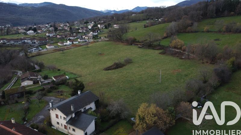 Maison - 263 m² - 9 pièces