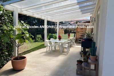Maison - 89 m² - 5 pièces