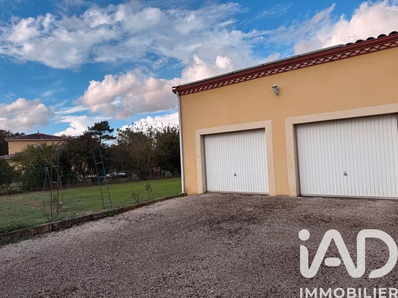 Maison - 202 m² - 6 pièces