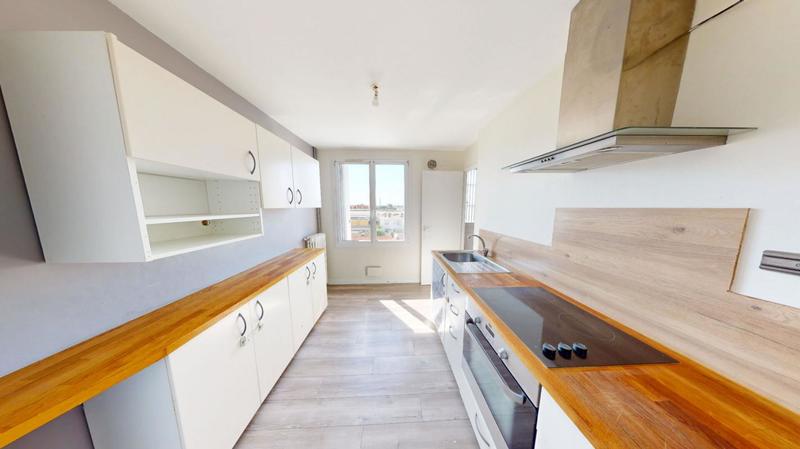 Appartement - 72 m² - 4 pièces