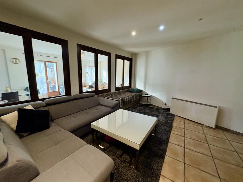 Maison - 141 m² - 4 pièces