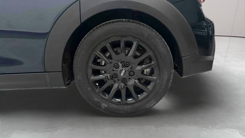 Mini 5 portes Hatch F55 Lci II Cooper 136 ch Dkg7 Edition Camden