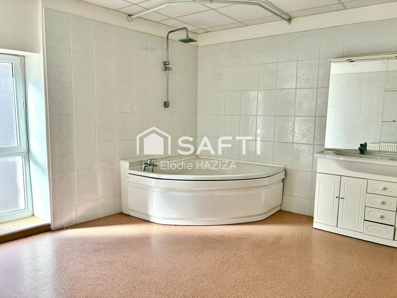 Maison de ville - 195 m² - 9 pièces