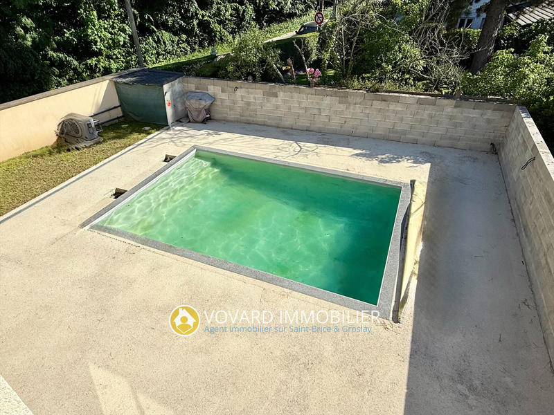 Maison - 179 m² - 7 pièces