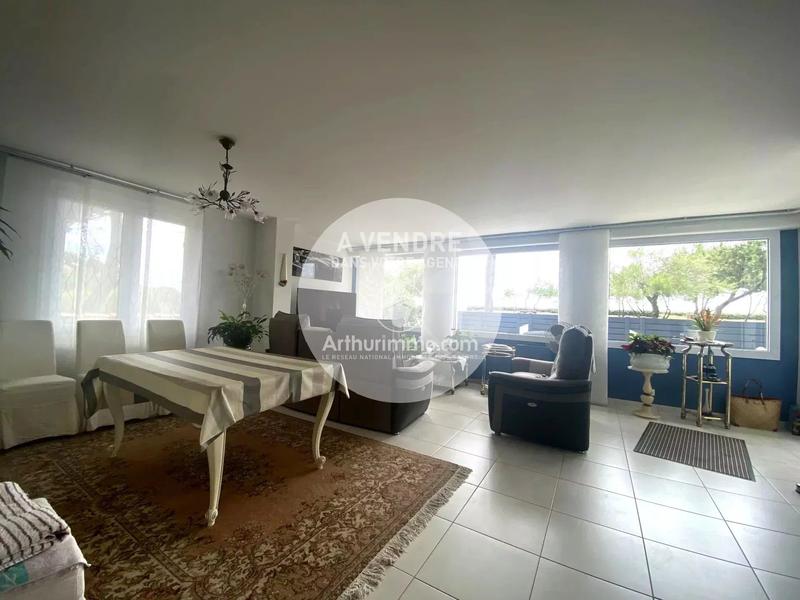 Maison - 121 m² - 6 pièces