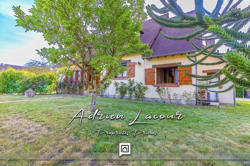 Maison - 150 m² - 8 pièces