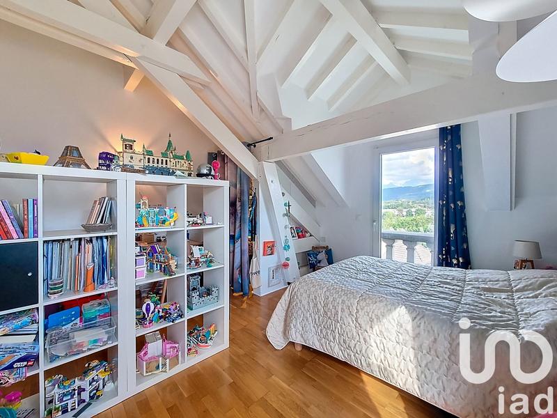 Maison - 190 m² - 5 pièces