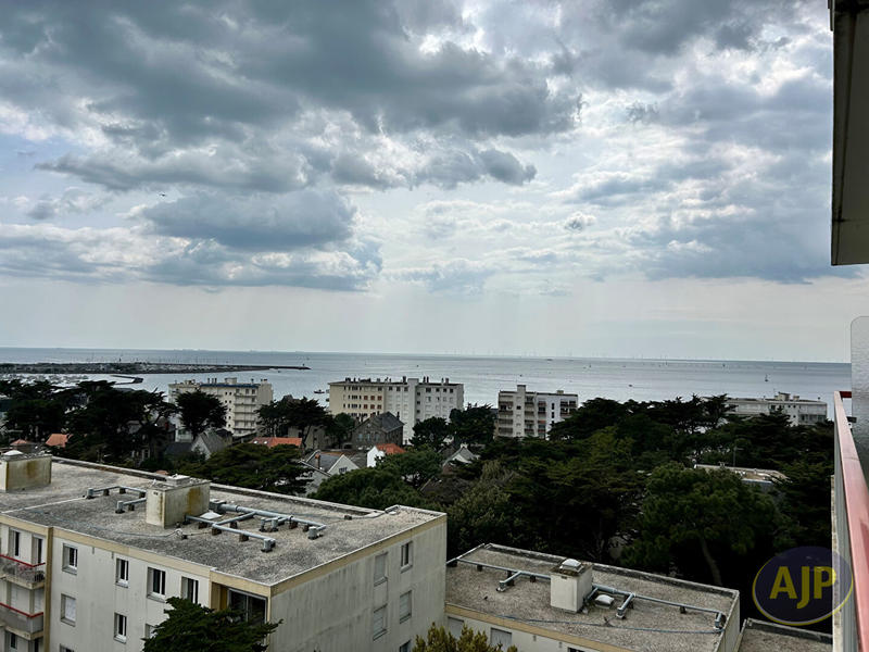 Appartement - 80 m² - 3 pièces