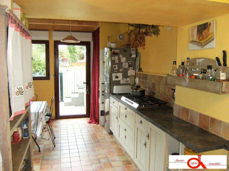 Maison ancienne - 77 m² - 2 pièces