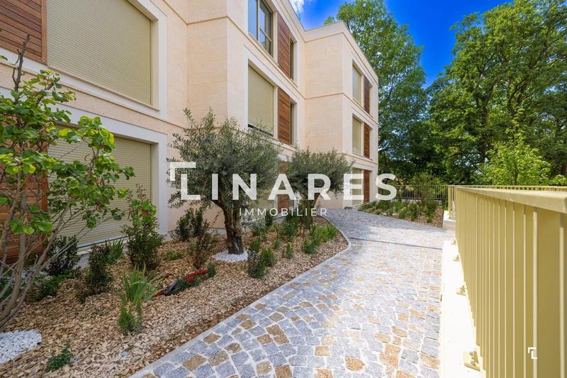 Appartement - 118 m² - 5 pièces