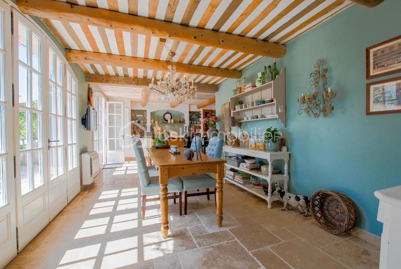 Maison - 292 m² - 7 pièces