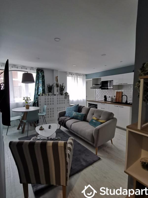 Chambre - 12 m² - 1 pièce