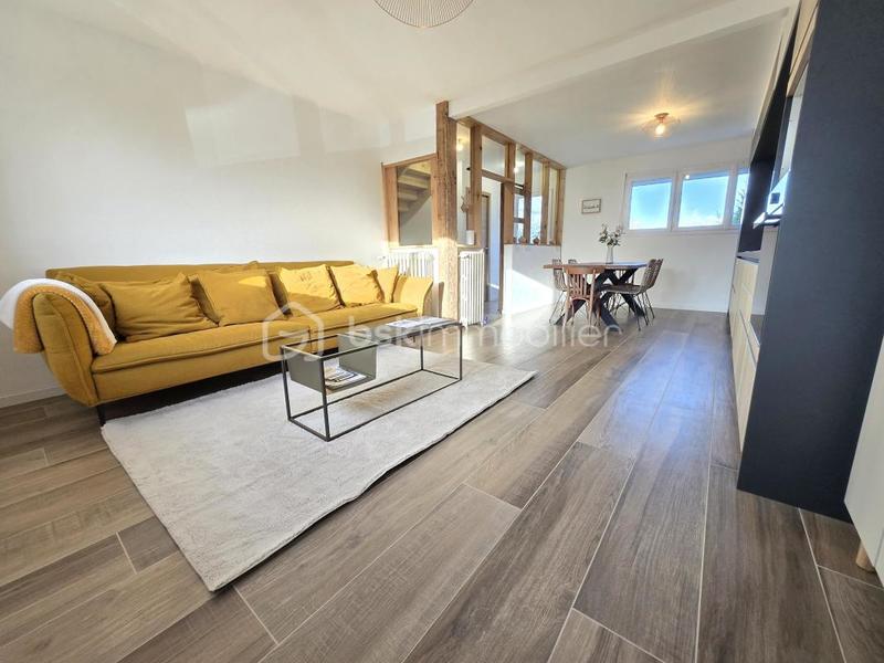 Maison - 95 m² - 5 pièces