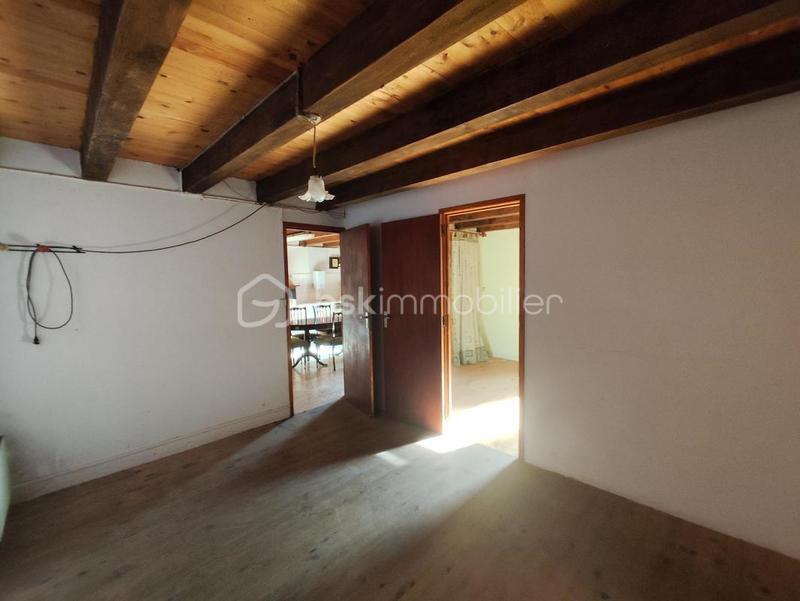 Maison en pierre - 104 m² - 5 pièces