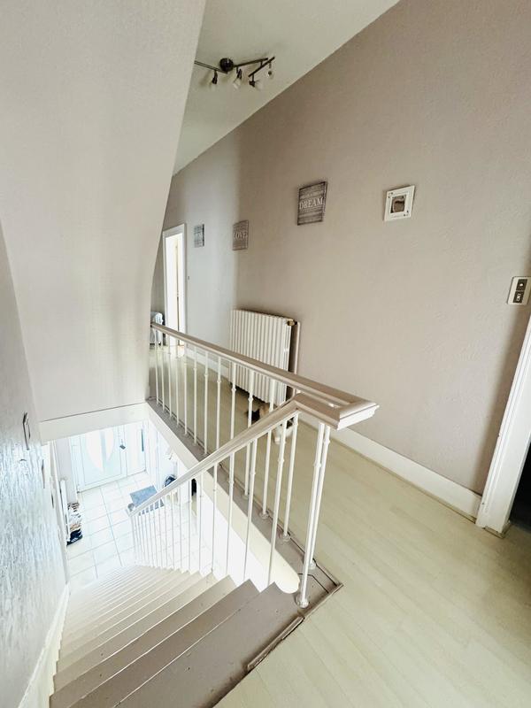 Maison ancienne - 140 m² - 6 pièces