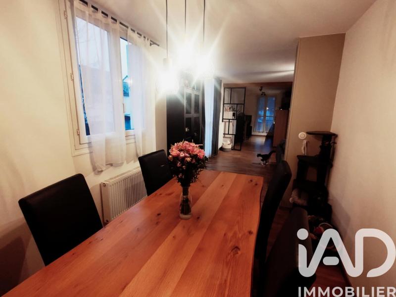 Appartement - 104 m² - 4 pièces
