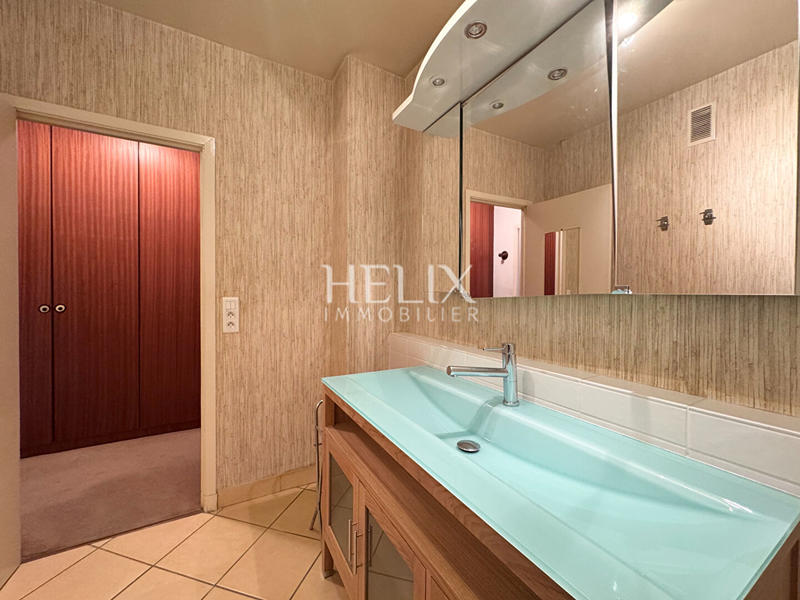 Appartement - 124 m² - 4 pièces