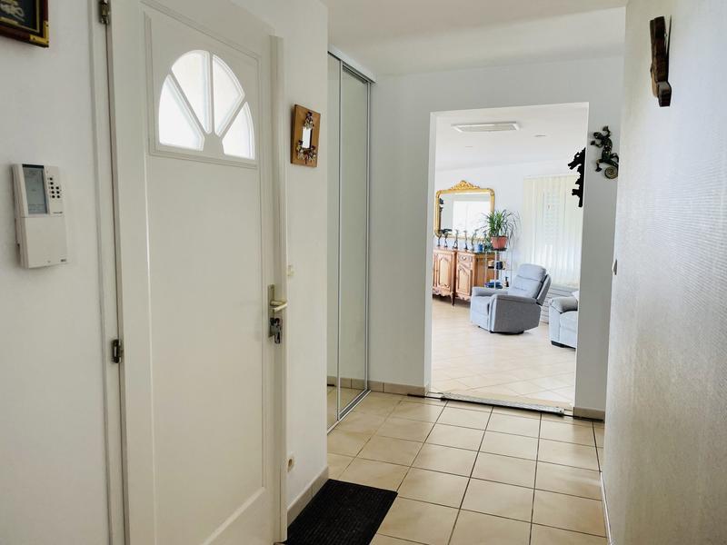 Maison traditionnelle - 142 m² - 5 pièces