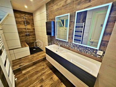 Duplex - 137 m² - 6 pièces