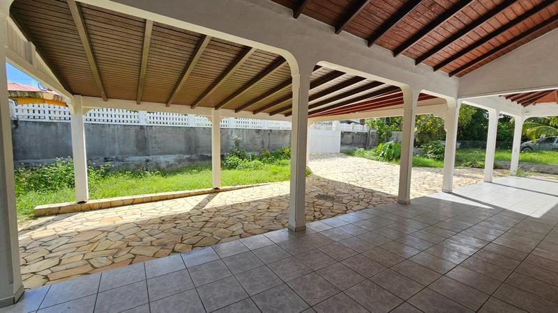 Maison - 165 m² - 7 pièces