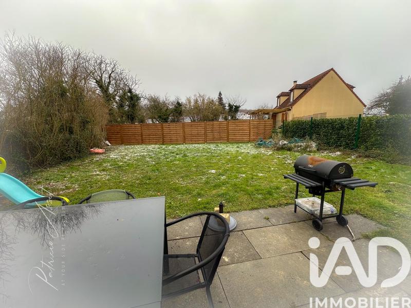 Maison - 97 m² - 5 pièces