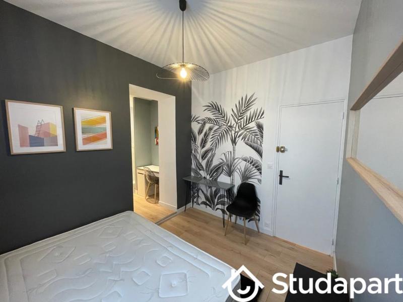 Chambre - 13 m² - 1 pièce