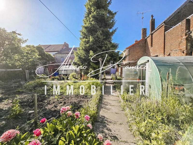 Maison - 166 m² - 7 pièces