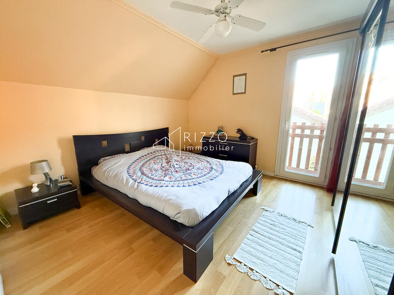 Maison - 121 m² - 5 pièces