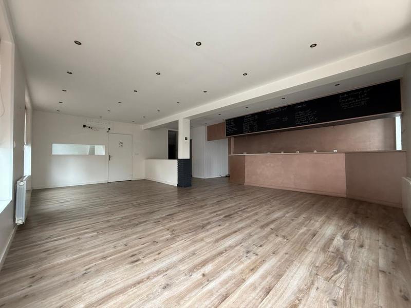 Maison - 140 m² - 3 pièces