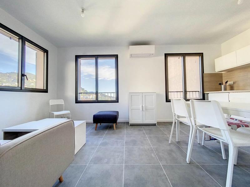 Appartement - 56 m² - 3 pièces